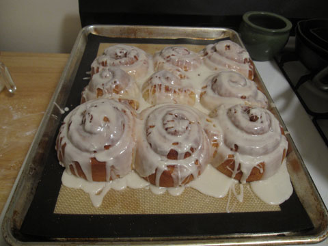 cinnamonrolls_0000.JPG